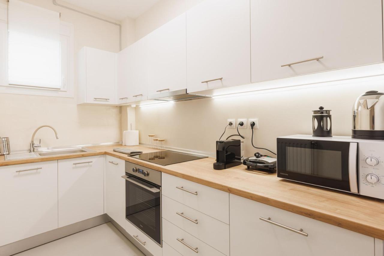 Fully Renovated Luxurious Semi-Basement Studio Athènes Extérieur photo