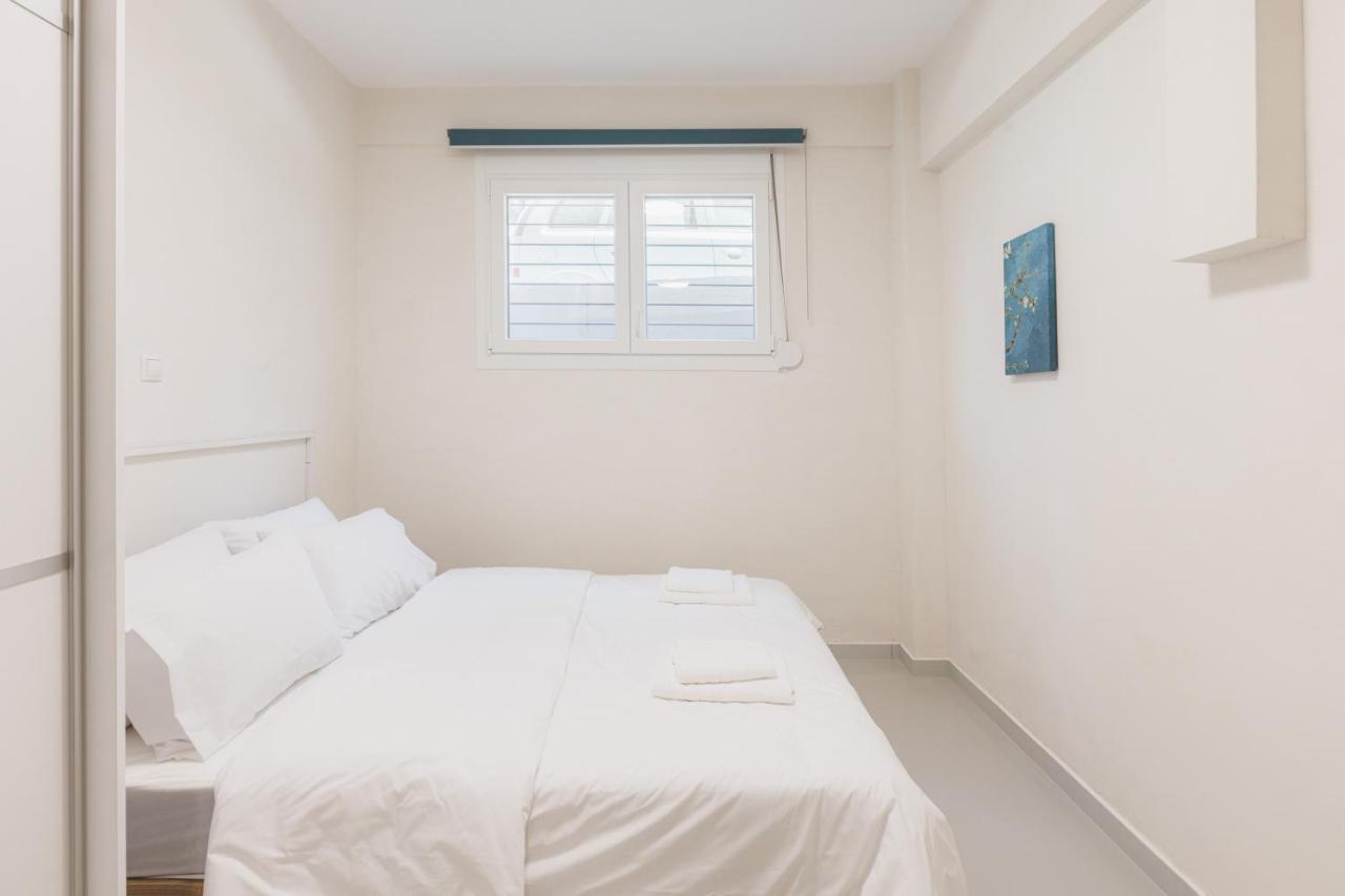 Fully Renovated Luxurious Semi-Basement Studio Athènes Extérieur photo