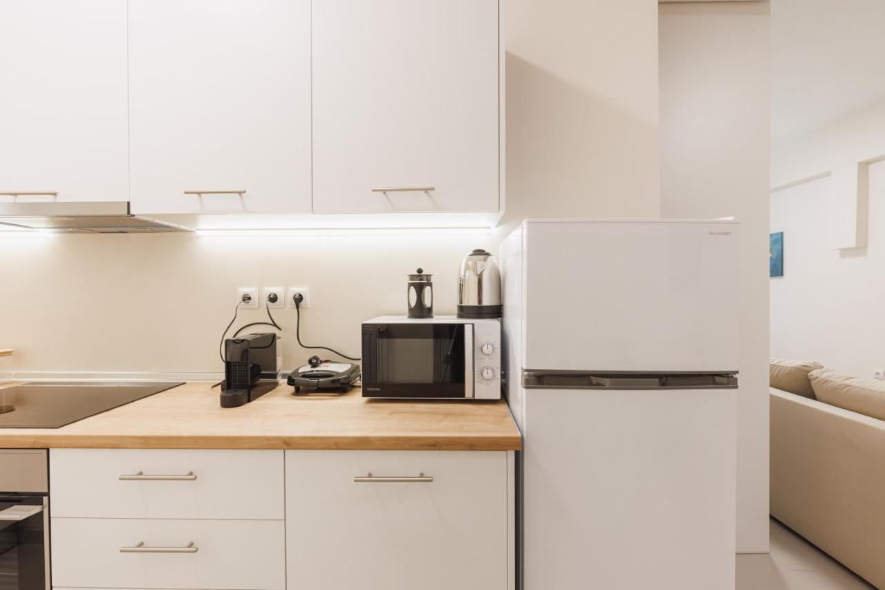 Fully Renovated Luxurious Semi-Basement Studio Athènes Extérieur photo